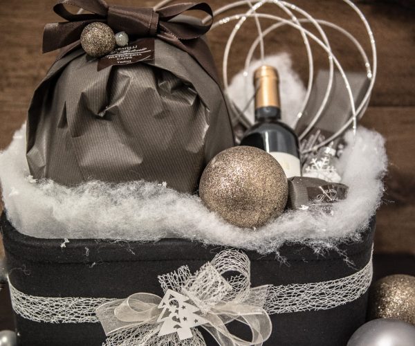 cesti e confezioni regalo natalizie pasticceria a terni fratelli d'antonio